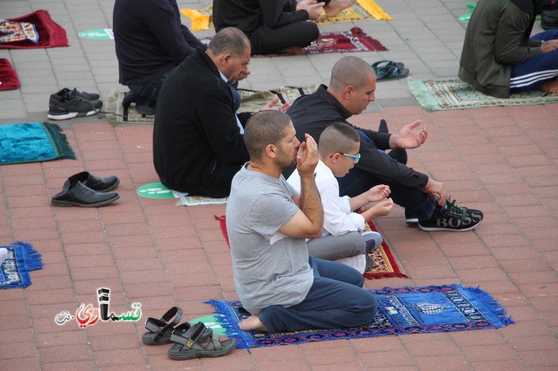 فيديو: شعائر  صلاة  وخطبة عيد الفطر  من مسجد صلاح الدين والشيخ اشرف عيسى يؤكد : حال مجتمعنا لا يُبشر بخير ... العنف والجريمة احتلا عقول شبابنا لبعدهم عن دينهم       